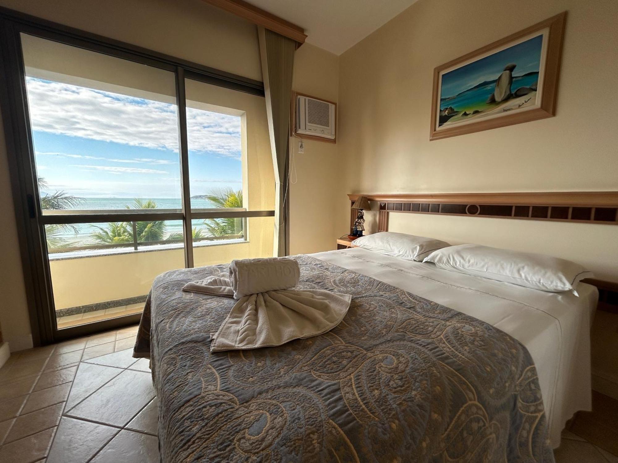 Golfinhos Apartahotel