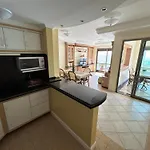 Golfinhos Apart Hotel