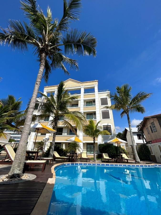 Aparthotel Golfinhos 4*